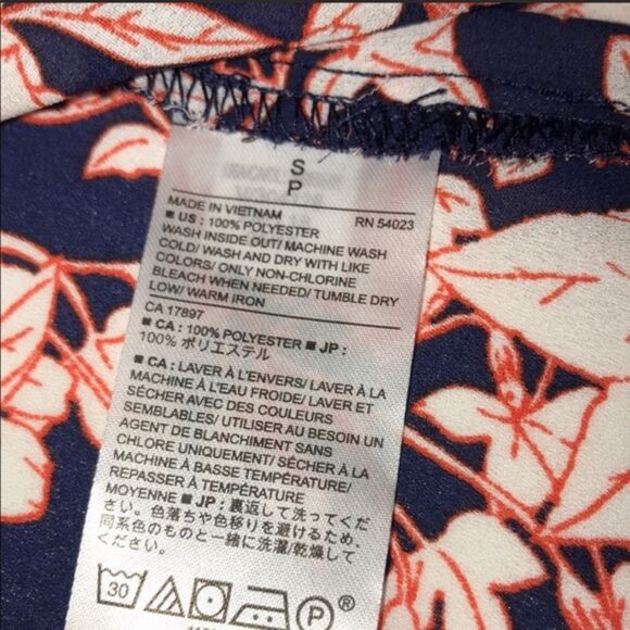 Banana Republic Fairycore Floral Top sz Sm NWT - Picture 6 of 10